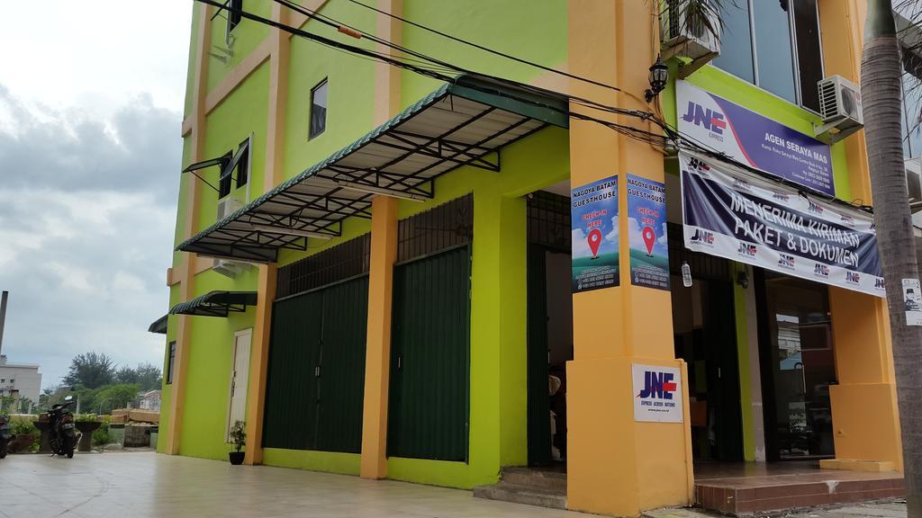 Harper Premier Nagoya Batam Hotel Exterior photo